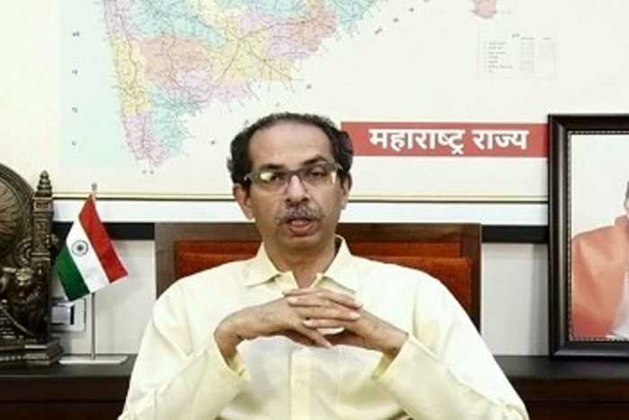 शिवसेना ने की बागी विधायकों पर कार्रवाई की मांग, डिप्टी स्पीकर को लिखी चिट्ठी